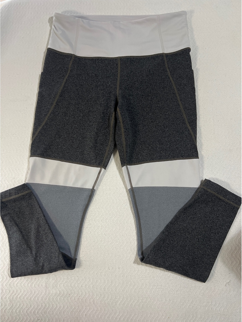Athleta Women's Colorblock Leggings Size M